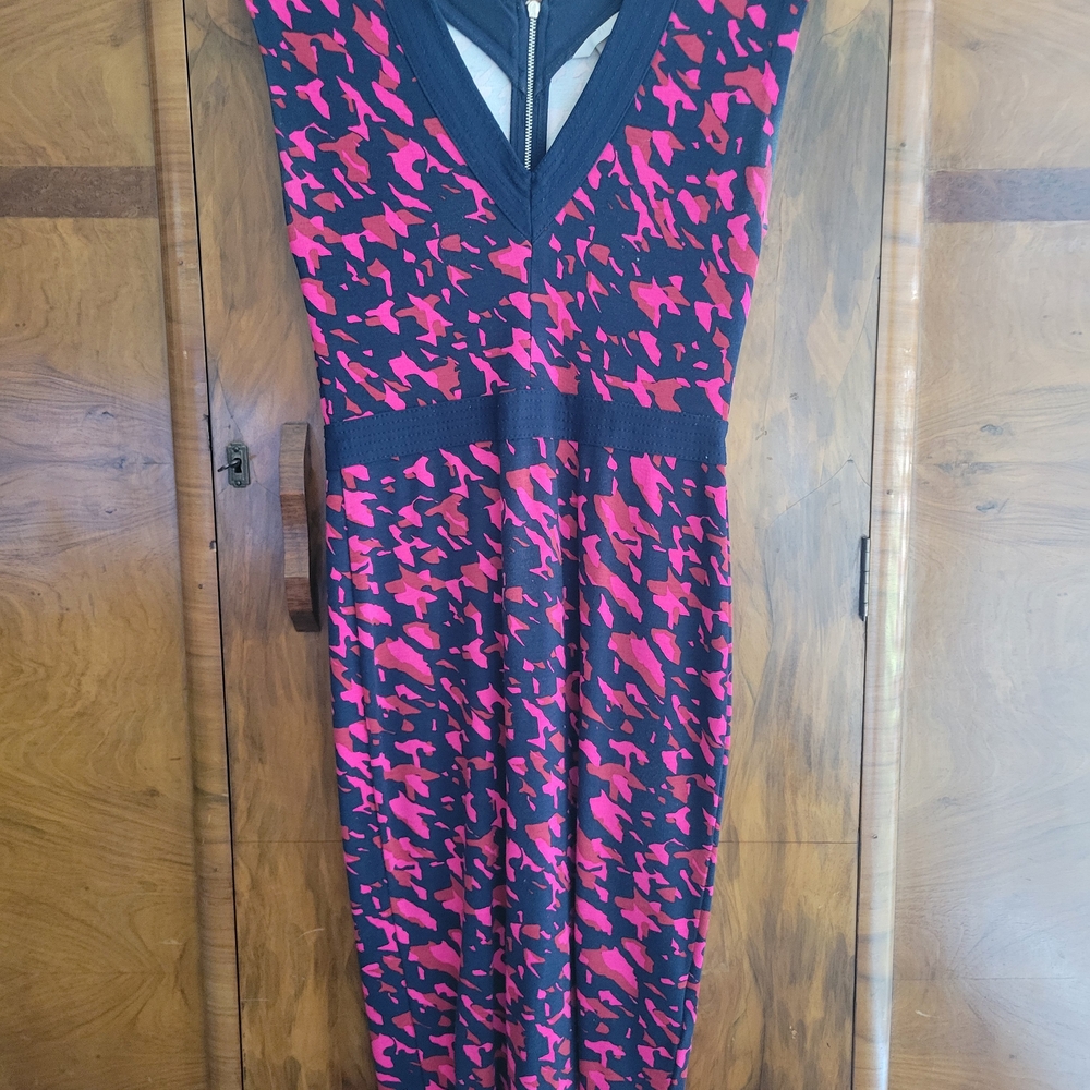 H&M Vibrant Pink and Black Backless Dress